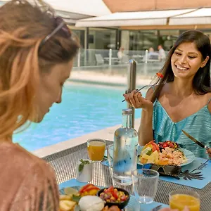Novotel Linate Aeroporto מלון